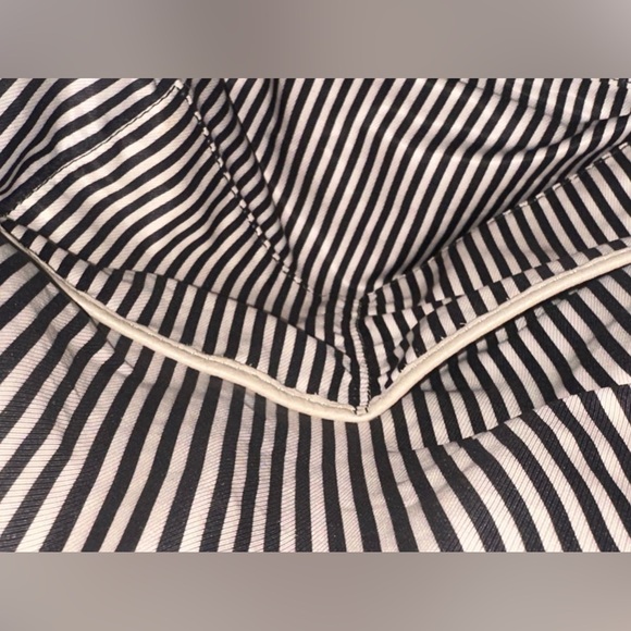 Kate Spade Leather Oyster Tan Handbag - Picture 12 of 16